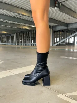 Fashion CASSY Ashley Iii - Bottines Noires A Plateforme Et Talon Carre