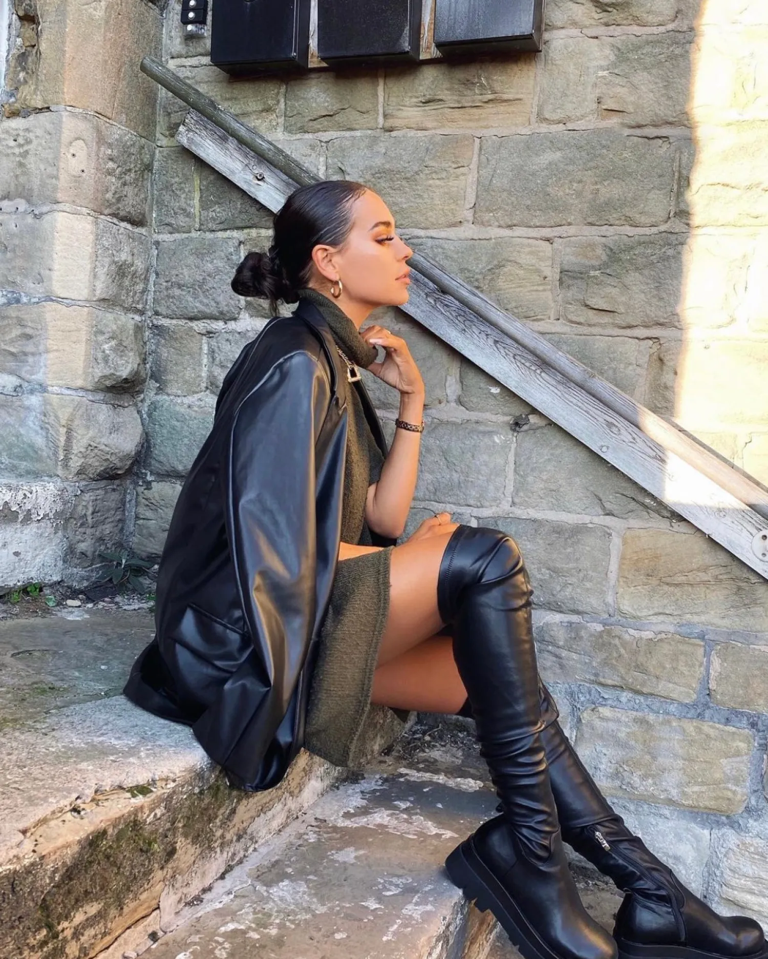 Shop CASSY Dayna - Cuissardes Noires En Similicuir