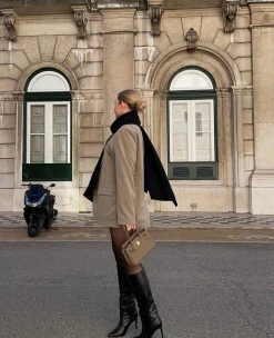 Cheap CASSY Emily - Bottes Noires Minimalistes A Bout Pointu Avec Zip