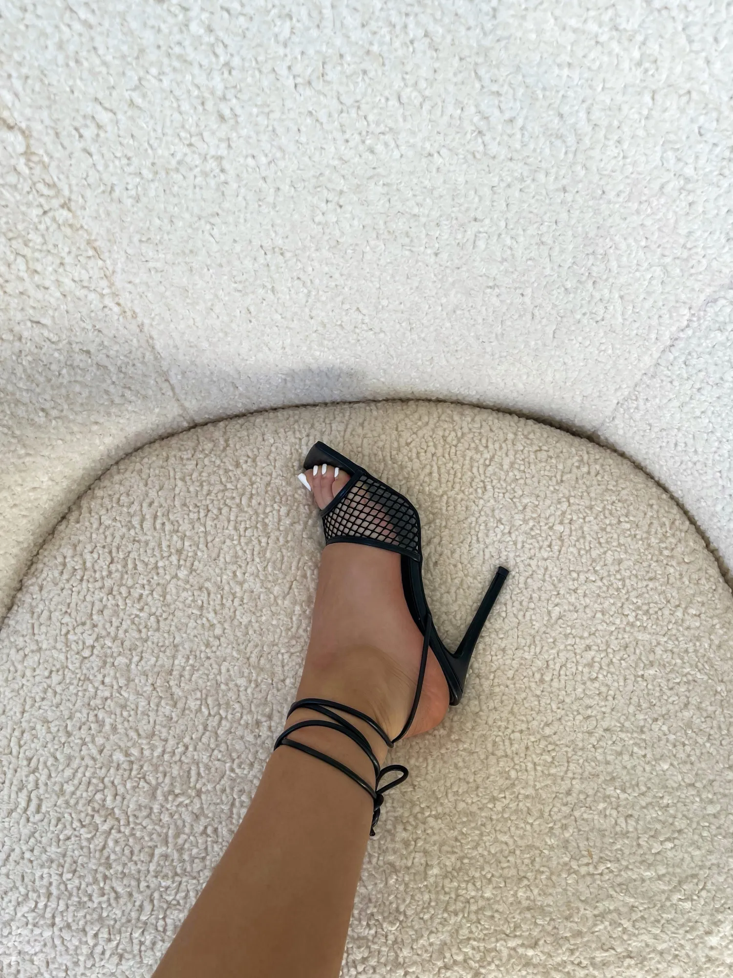 Shop CASSY Irina - Sandales Noires Filet Ouvertes Et A Lacets
