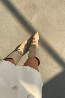 New CASSY Kallie - Bottes Hautes Beiges A Talon Aiguille Et Bout Pointu