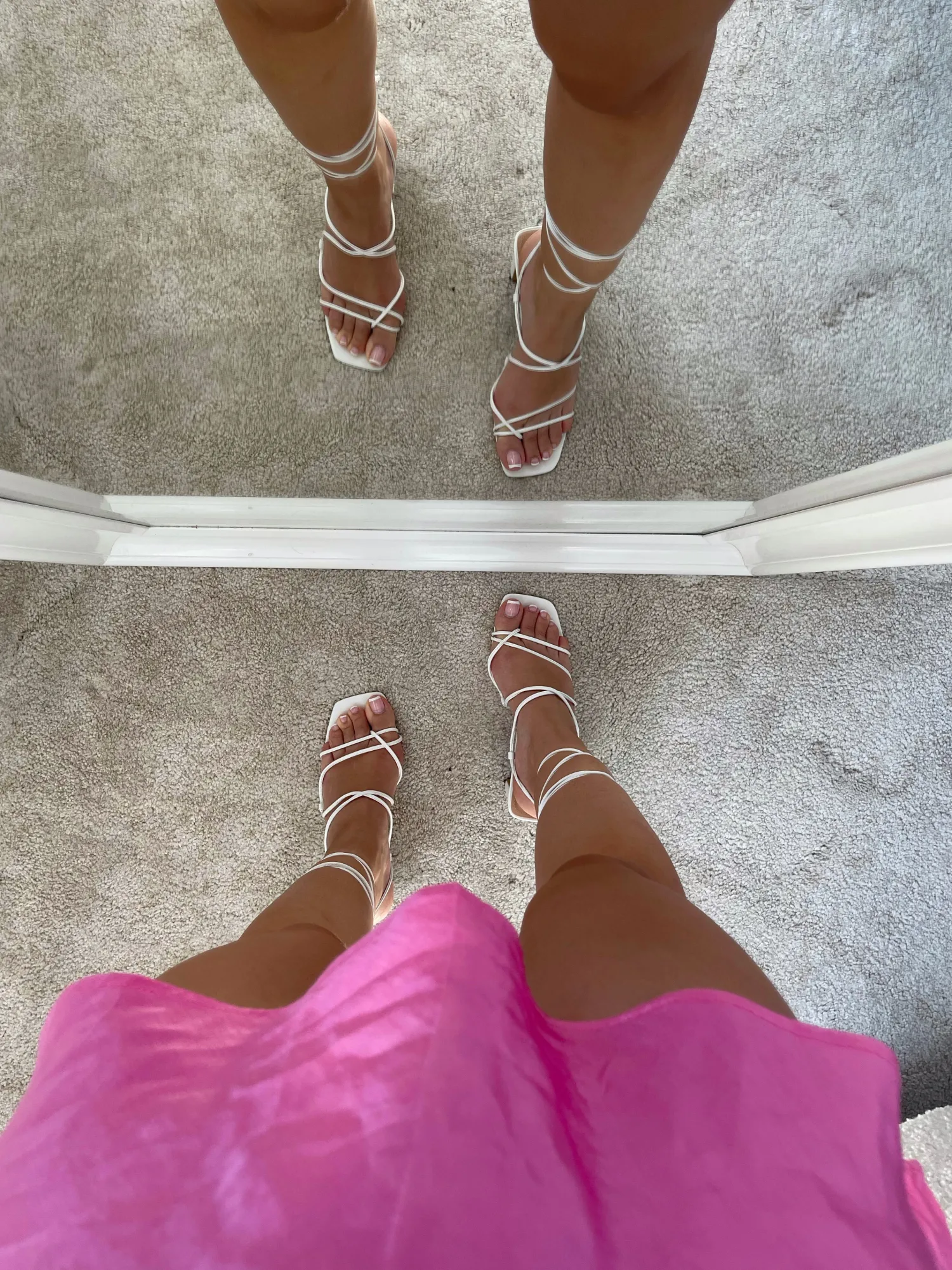 Sale CASSY Sandales Blanches A Brides Et Talon Carre