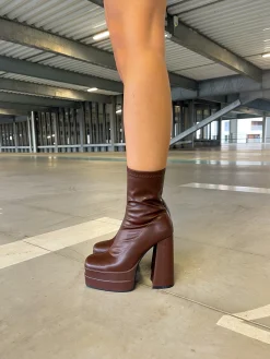 Discount CASSY Stella - Bottines Marrons Montantes A Plateforme En Simili Cuir Souple