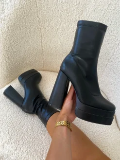 Sale CASSY Stella - Bottines Noires Montantes A Plateforme En Simili Cuir Souple